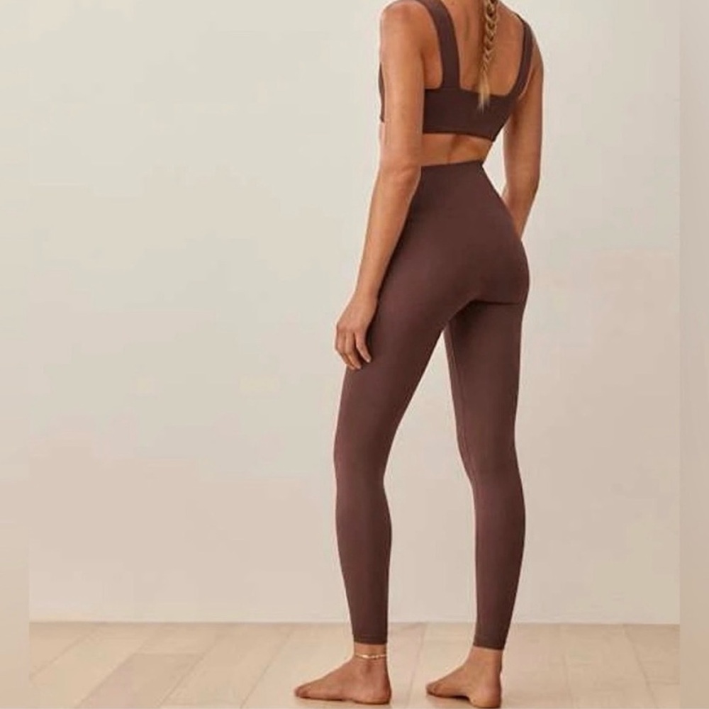 Reformation eco stretch yoga pant in chocolate